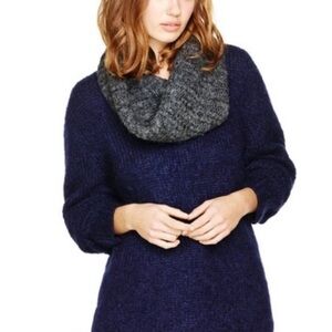 Wilfred Wool Infinity Scarf Ribbed Chunky Knit Grey Fall Winter